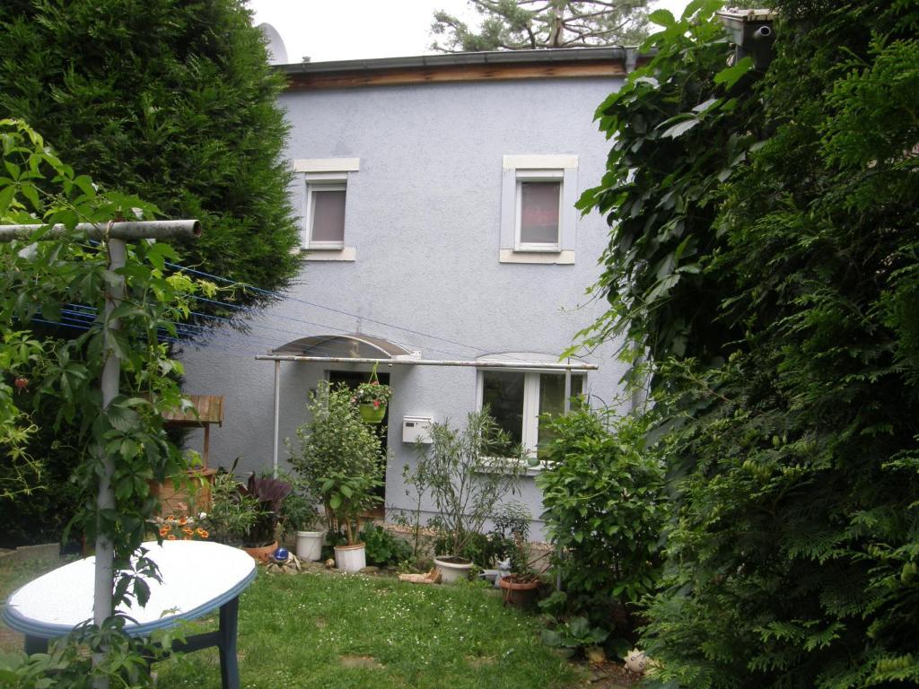 Apartment-Ferienwohnung Dresden-Briesnitz Номер фото